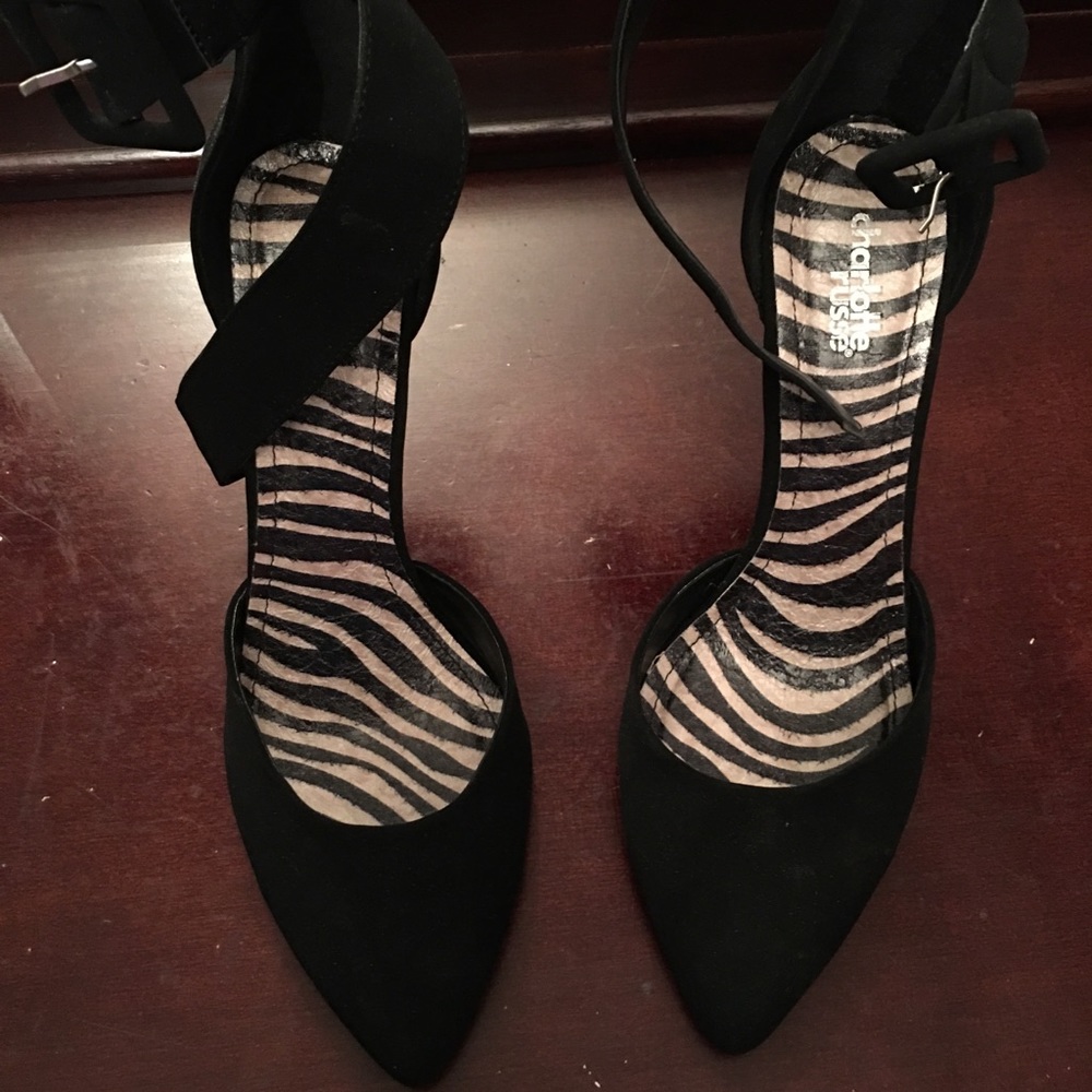 Size 9 Black heels